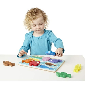 Melissa & Doug Colorful Fish Puzzle for Toddlers