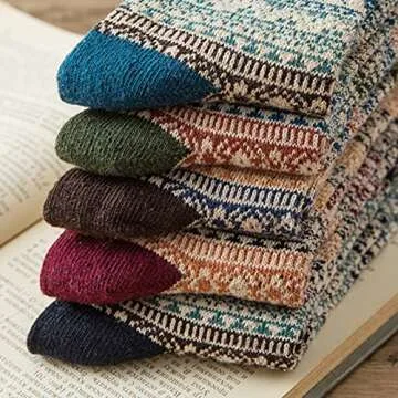 Clothirily 5 Pairs of Cozy Wool Socks for Women - Perfect Winter Gifts