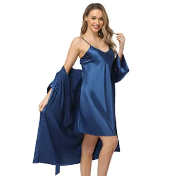 Elegant Women's Pajamas Set with Soft Robe for Comfort