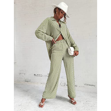 Floerns Women's 2 Piece Green Argyle Outfit Set for Style