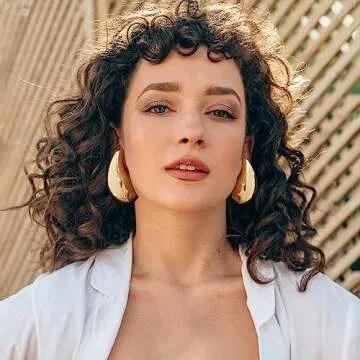 Chunky Gold Hoop Earrings for Women, Lightweight Waterdrop Hollow Open Hoops Tear Drop Silver Gold Trending Oversized Statement Style Earrings Hypoallergenic Gold Plated Earrings Fashion Jewelry for