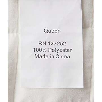 Tribeca Living Velvet Queen Quilt Set, Three-Piece Box Stitch Bedding, Includes Oversized Quilt & Two Shams, 260GSM Super Soft Velvet, White