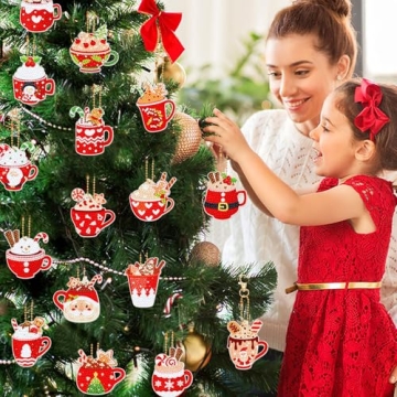 Christmas Diamond Art Keychain Kits for Creative Gift Giving