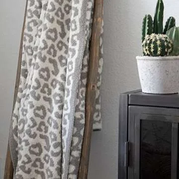 Luxury Wild Leopard Throw Blanket for Ultimate Comfort