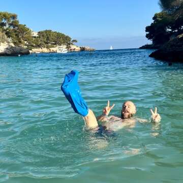 BLOCCS 100% Waterproof Cast Cover for Showering Leg- Swim on Vacation, Shower & Bathe. Durable Adult Leg Cast Protector for Shower or Swimming - #ASL74 - Adult Short Leg