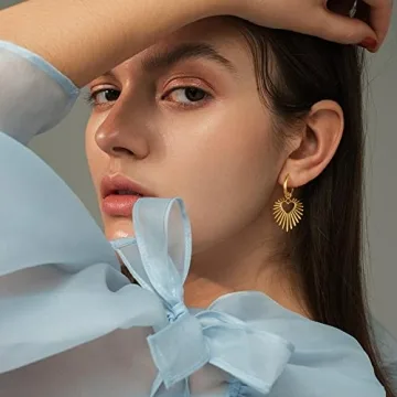 BUEMMR Trendy Gold Heart Dangle Earrings for Women