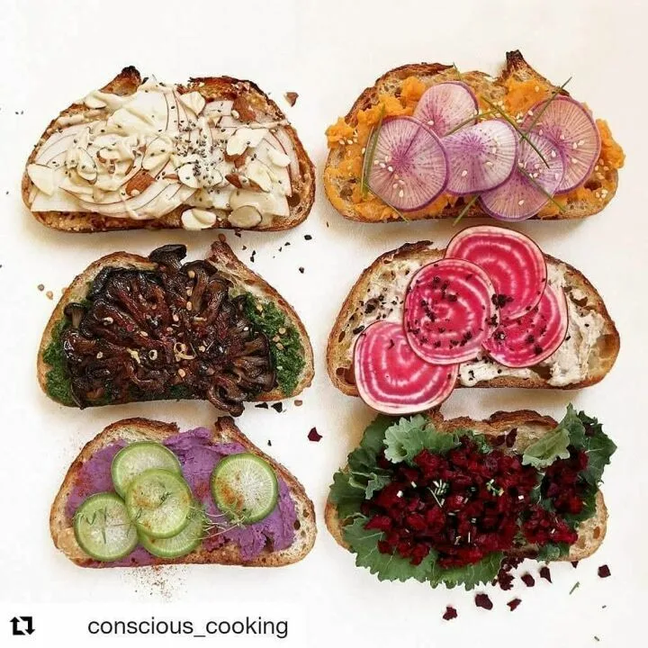 Burlap & Barrel Spice Gift Box with Unique Flavors