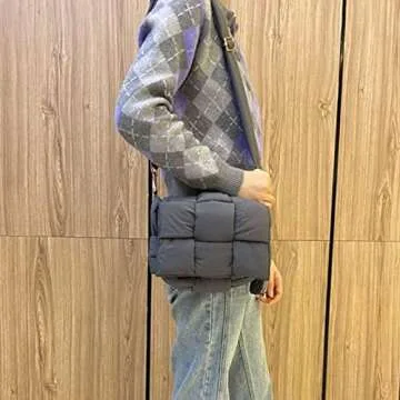 NAARIIAN Puffer Woven Purse for Women: Stylish & Lightweight