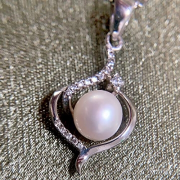 Teen Girls Christmas Gifts: Sterling Silver Heart Necklace