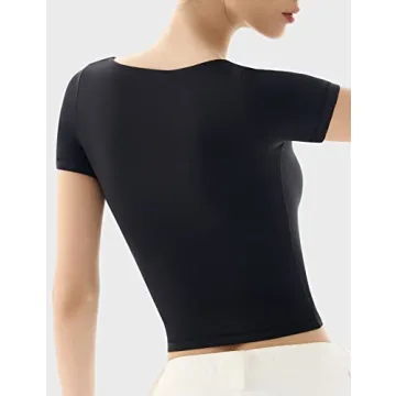 PUMIEY Women's Slim Fit Scoop Neck T-Shirt Smoke Cloud Fabric