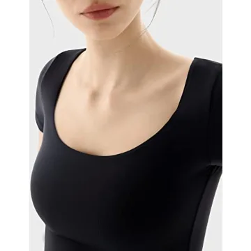 PUMIEY Women's Slim Fit Scoop Neck T-Shirt Smoke Cloud Fabric