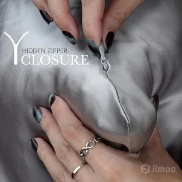 Elegant Mulberry Silk Pillowcase for Hair & Skin