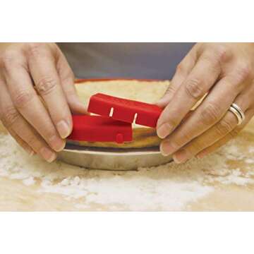 Talisman Designs Baking Pie Crust Shield Protector Cover for Edges of Pie - 8-inch to 11.5-inch Adjustable Silicone Baking Accessory for Making the Perfect Pie | Set of 1