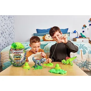 Smashers Jurassic Light Up Dino Egg with 25 Surprises