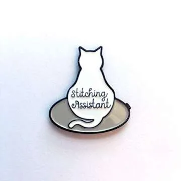 Stitching Assistant Cat on Enamel Needle Minder
