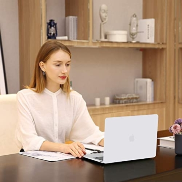 MOSISO MacBook Air 13 inch Case - Stylish & Protective