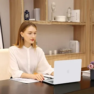 MOSISO MacBook Air 13 inch Case - Stylish & Protective