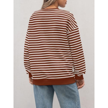 Trendy Queen Women's Oversized Striped Sweatshirt