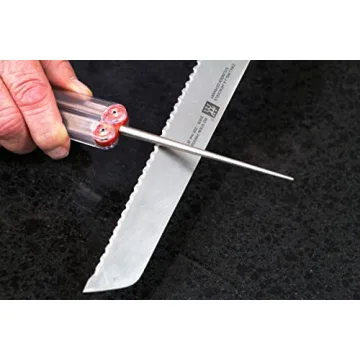 DMT Diafold Serrated Diamond Knife Sharpener for All Blades