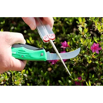 DMT Diafold Serrated Diamond Knife Sharpener for All Blades