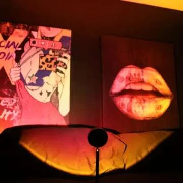 MJ Ecommerce Sunset Lamp | TikTok Projector Light, Multiple Colors | Modern Sunrise | USB Night Lighting for Atmosphere | Sleep Room Decor | Aesthetic Photography | Multi-Colored - 3rd Generation