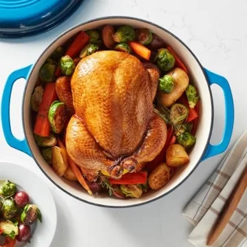 Amazon Basics 7.3-Quart Cast Iron Dutch Oven - Enameled, Blue