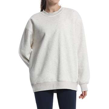 THE GYM PEOPLE Women's Fleece Crewneck Sweatshirt Loose fit Soft Oversized Pullover Sweatshirt Light Grey