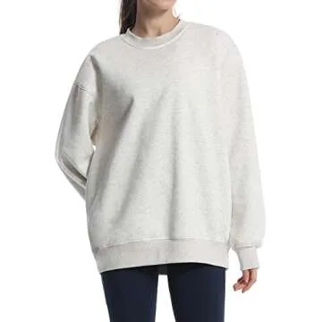 THE GYM PEOPLE Women's Fleece Crewneck Sweatshirt Loose fit Soft Oversized Pullover Sweatshirt Light Grey