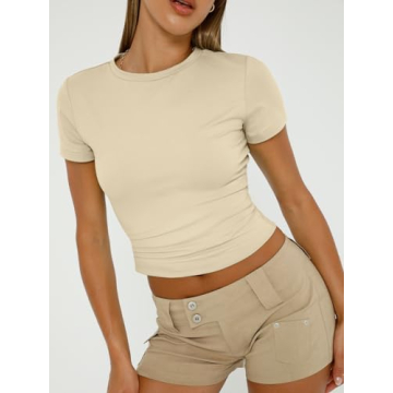 Trendy Queen Women's Crop Top: Scoop Neck Tee for Summer