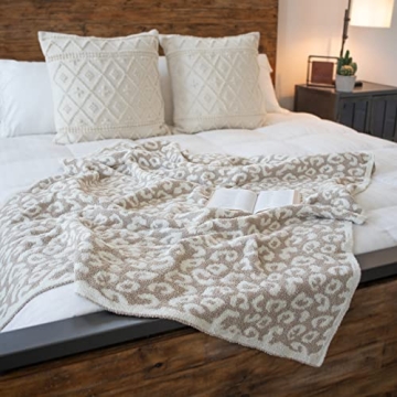 Luxury Wild Leopard Throw Blanket - Super Soft Cozy Cable Knitted Throw Blanket, Plush Polyester Blanket, Reversible Chic Blankets, Sweet Dreams Design for Bed, Sofa, Chair, Couch, Travel (Beige)