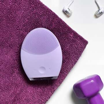 FOREO LUNA 2 Facial Cleansing Brush and Portable Skin Care device made with Ultra Hygienic Soft Silicone for Every Skin Type USB Rechargeable Sensitive Skin