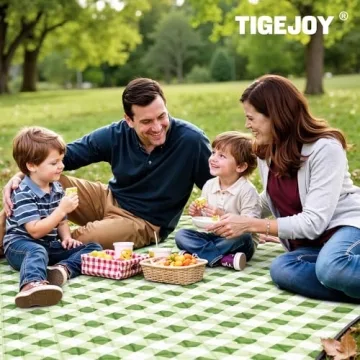 TigeJoy Extra Large Waterproof Picnic Blanket for Outdoors