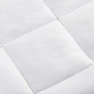 Amazon Basics White Down Alternative Comforter and Duvet Insert with Corner Tabs (Full/Queen, Light)