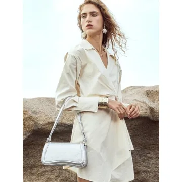 Chic Mini Silver Purse for Every Occasion