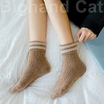 Warm Vintage Style Women's Crew Socks - 5 Pairs
