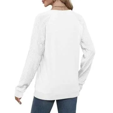 MAXIMGR Christmas Sweatshirts for Women Christmas Tree Graphic Sweatshirt Merry Christmas Shirts Xmas Holiday Pullover Tops White