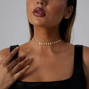 CAROVO Dainty Coin Choker Necklace for Women 18K Gold Plated Cute Mini Coin Chain Necklaces Tiny Delicate Circle Necklace Jewelry Gifts for Women