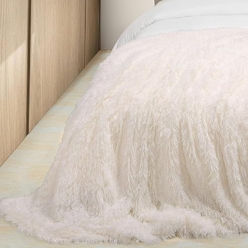 Tuddrom Decorative Faux Fur Throw Blanket Cozy Luxury