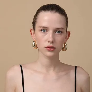 Apsvo Chunky Gold Hoop Earrings for Women, Hypoallergenic