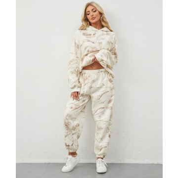 Eutten Women's Camo Sweatsuit Maple Leaf Print Hoodie Set