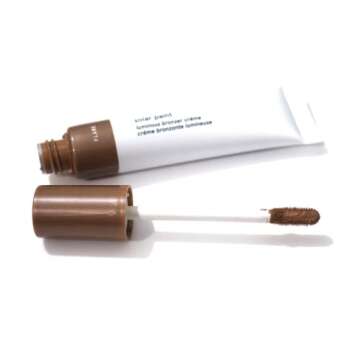 Glossier Solar Paint Luminous Bronzer Creme: Flare for a Radiant Glow