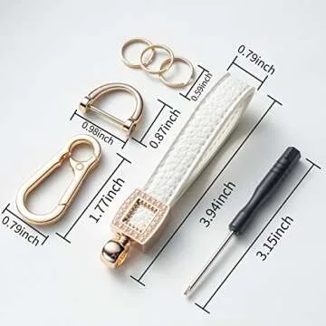 Gematay Microfiber Leather Car Keychain, Universal Car Key Fob Keychain Holder for Men and Women, White