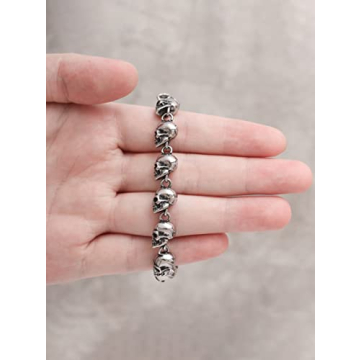 Bold HAQUIL Skull Bead Bracelet for Men and Women