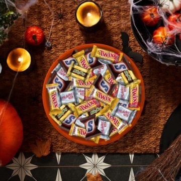 Halloween Candy Assortment - 110 Count Chocolate Bars