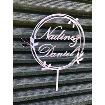 Personalized Wedding Laurel Wreath Cake Topper Circle Last Name Cake Decorations Family Name Mr and Mrs Custom Monogram Round Cake Toppers on Sticks Wood Rustic Acrylic Decor Bride Groom Centerpieces