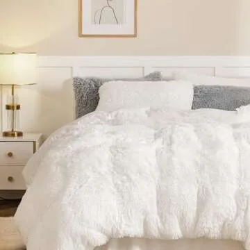Dreamcountry Plush Fluffy Duvet Cover Oeko-TEX Certified Luxury Ultra Soft Shaggy Crystal Velvet Bedding Set 3 Pieces(1 Duvet Cover + 2 Pillow Shams) Zipper Closure(Queen, White)