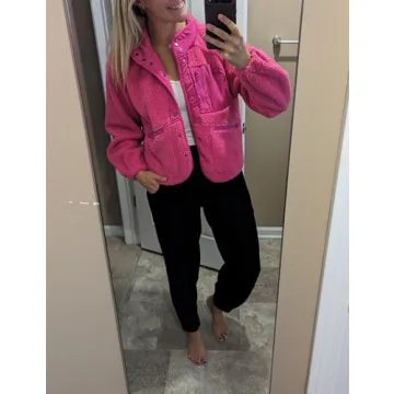 Comfortable Cropped Fleece Jacket for Women
