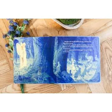 The Velveteen Rabbit Oversized Padded Board Book: The Classic Edition (Perfect Bedtime Reading For Young Children) (Oversized Padded Board Books)