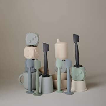 mushie Soft Silicone Diaper Cream Applicator - Convenient & Mess Free