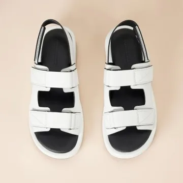 Stylish Comfortable Flat Platform Sandal for Summer Wear